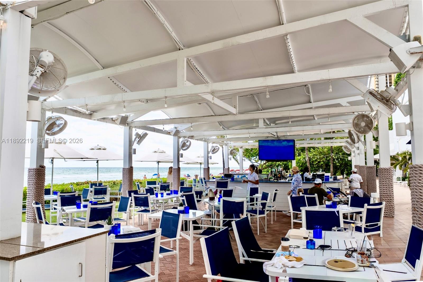 TRUMP INTERNATIONAL SONES - Residential