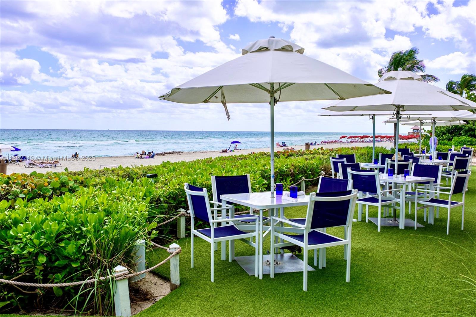 TRUMP INTERNATIONAL SONES - Residential