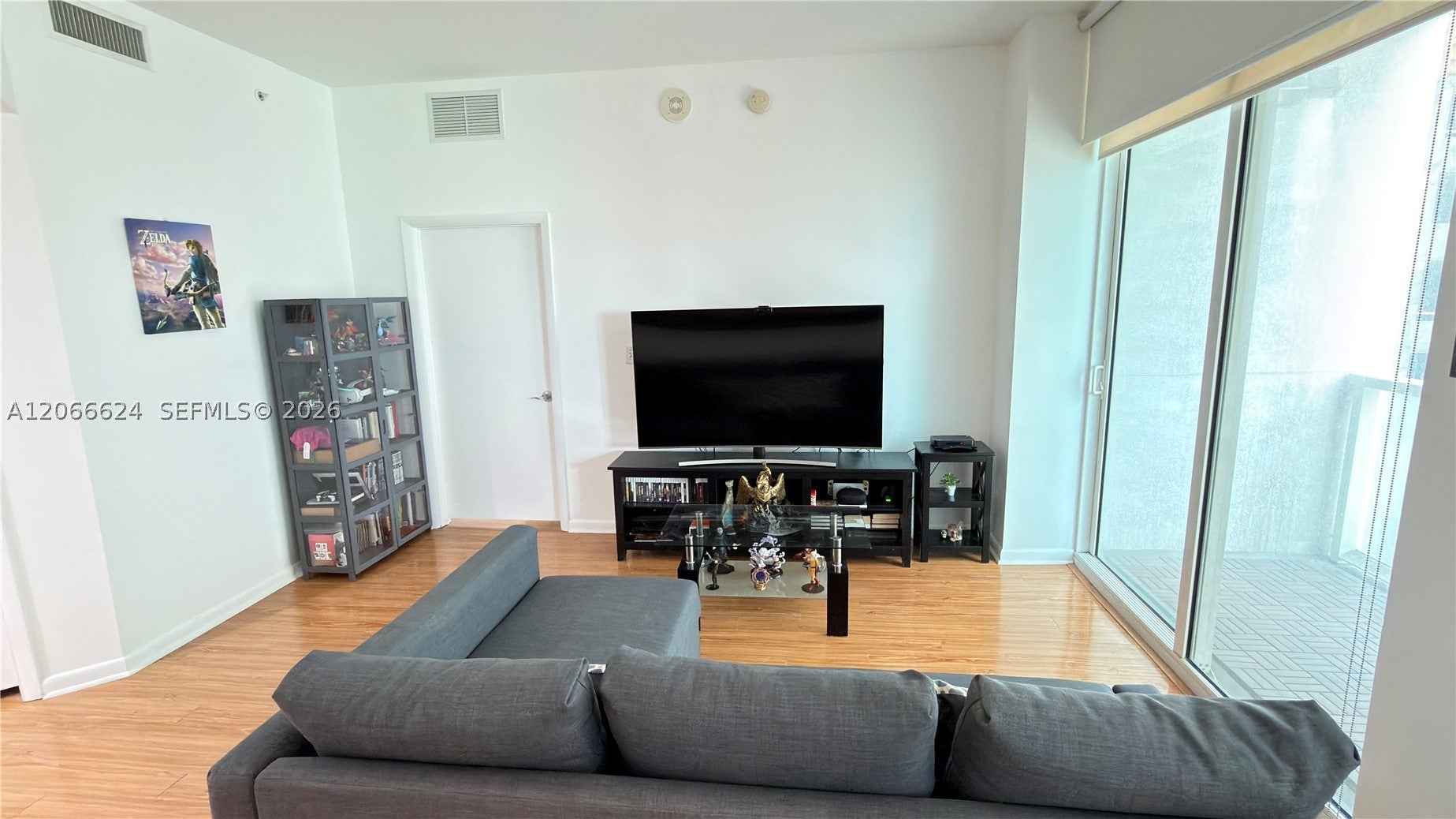 244 Biscayne Blvd 808