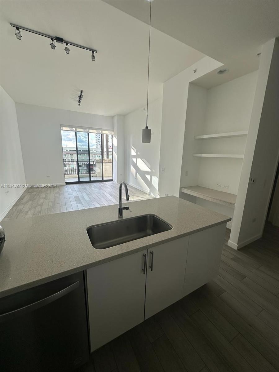 NINE AT MARY BRICKELL VIL - Residential Lease