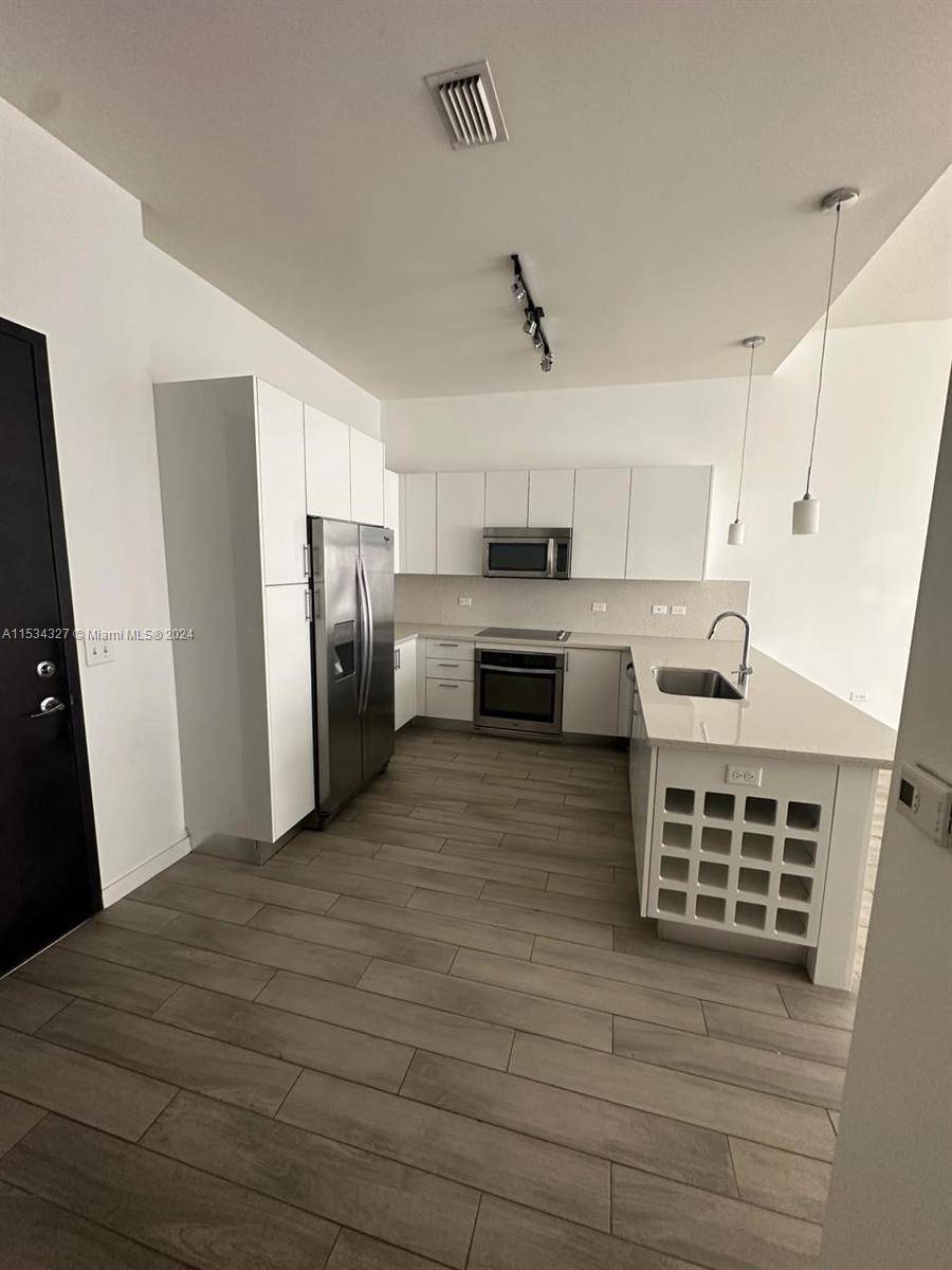 NINE AT MARY BRICKELL VIL - Residential Lease