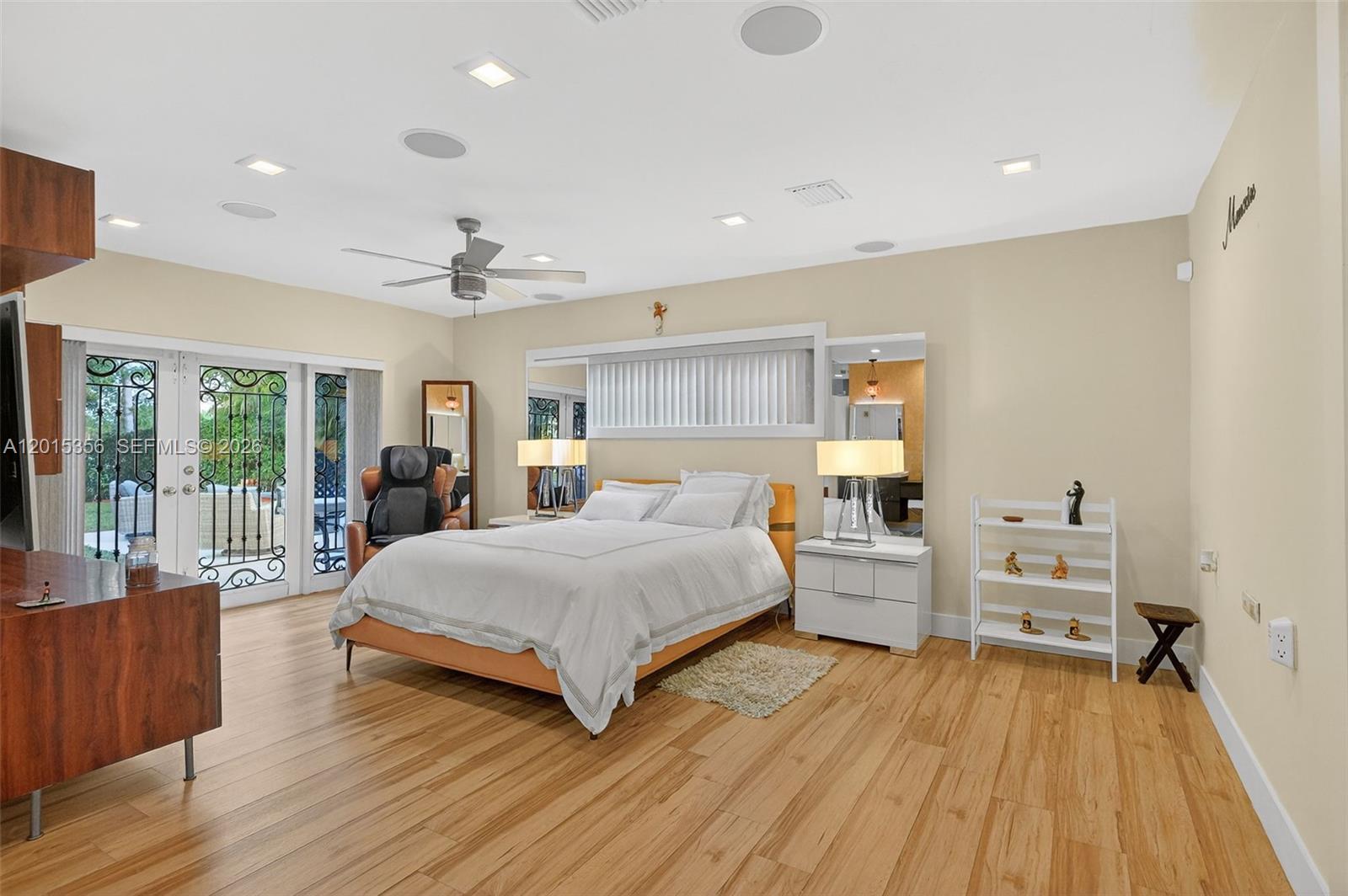 SNAPPER CREEK PARK UNIT N - Residential