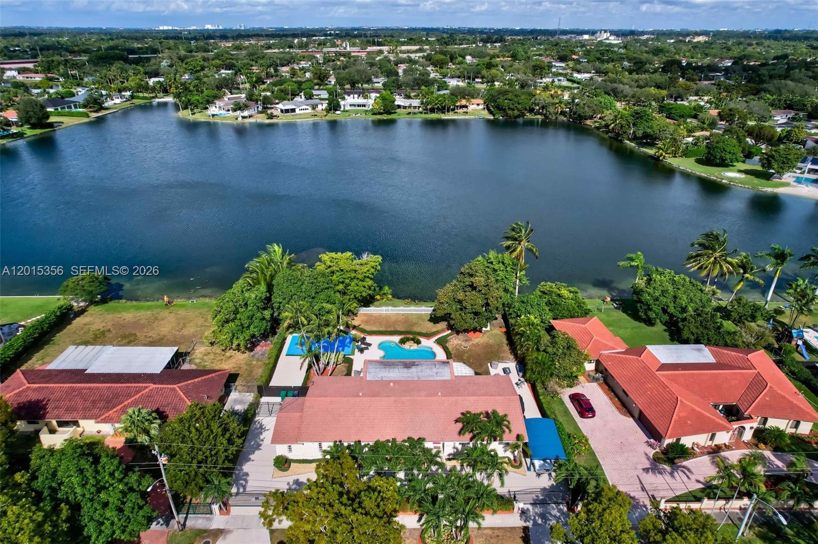 SNAPPER CREEK PARK UNIT N - Residential