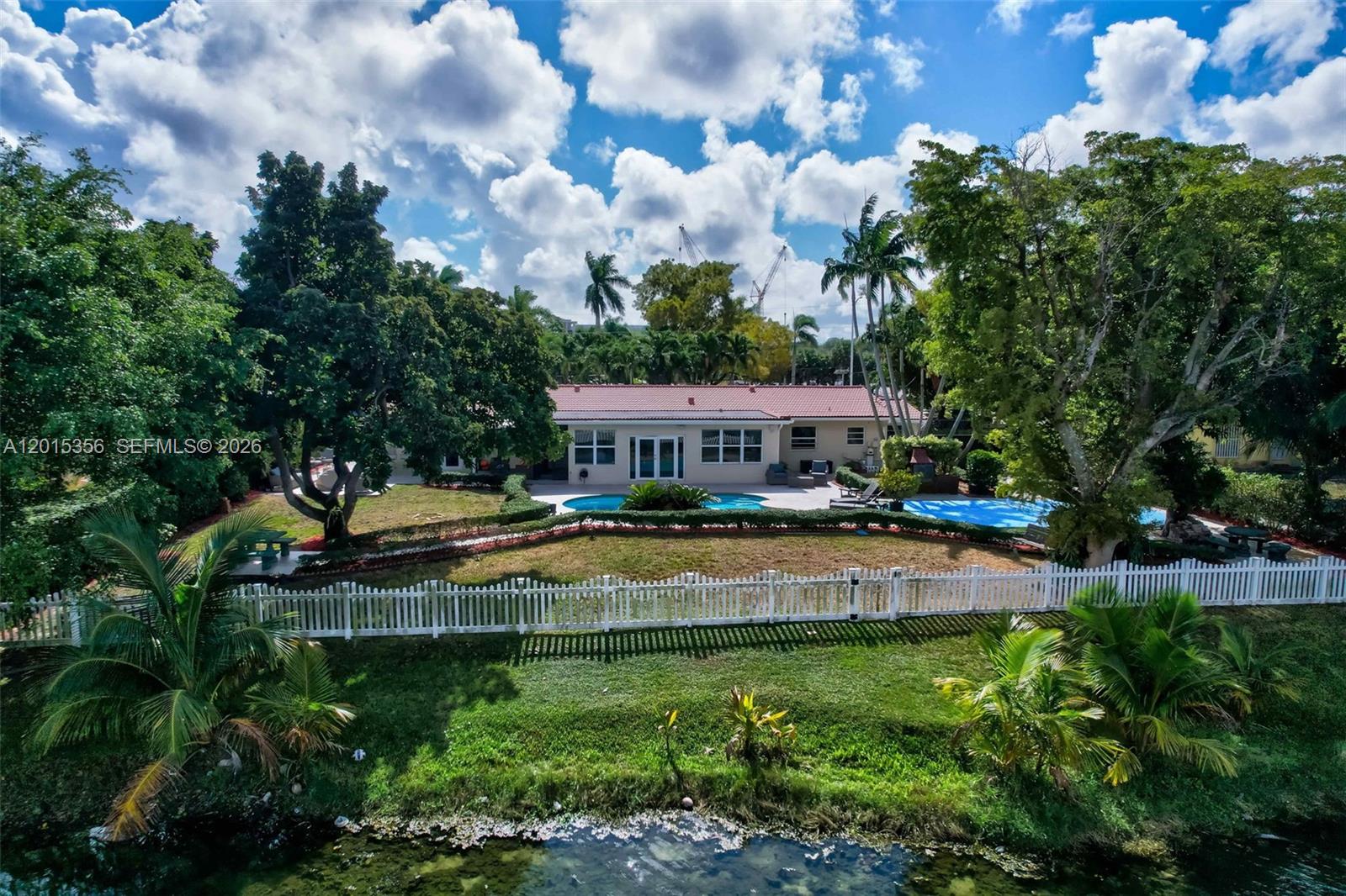 SNAPPER CREEK PARK UNIT N - Residential