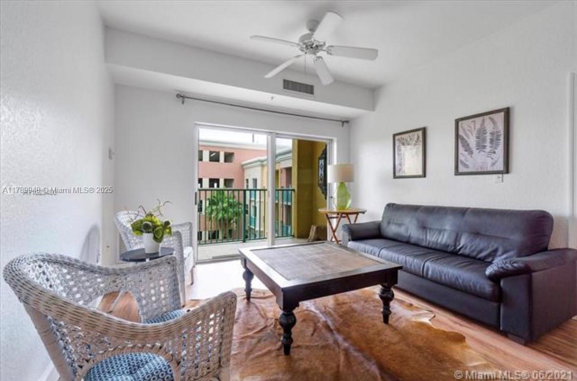 6001 Sw 70th St 628, South Miami, Miami-Dade County, Florida - 3 Bedrooms  
2 Bathrooms - 