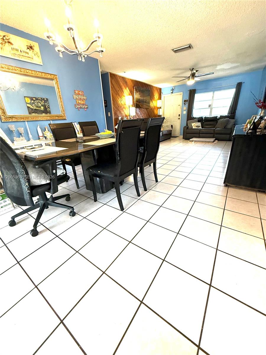 NORTH LAUDERDALE VILLAGE - Residential