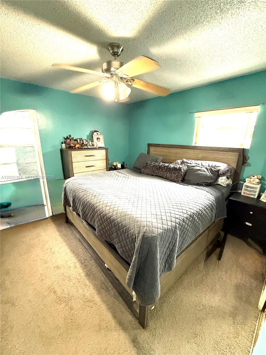 NORTH LAUDERDALE VILLAGE - Residential