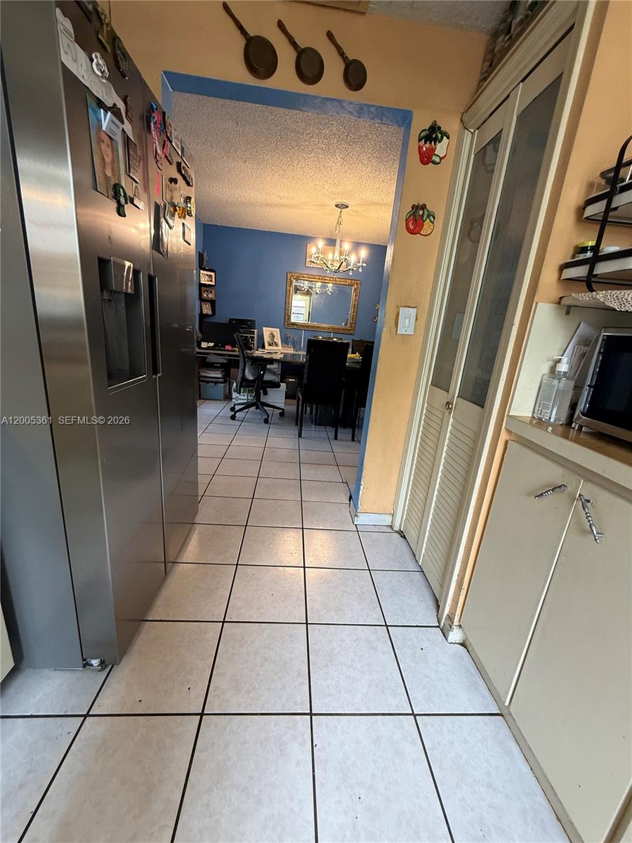 NORTH LAUDERDALE VILLAGE - Residential