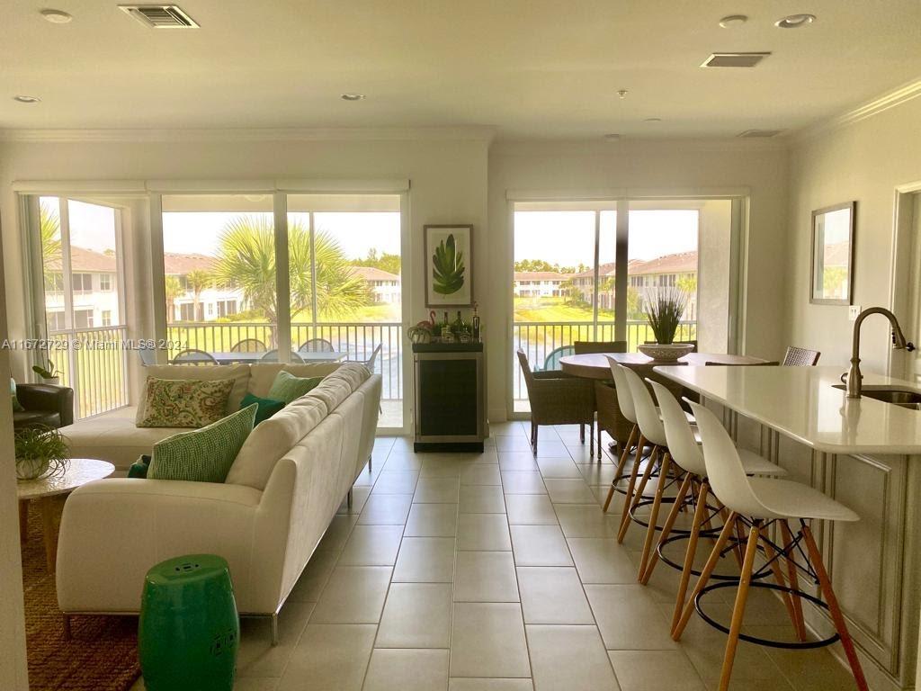 Avalon of Naples - Residential