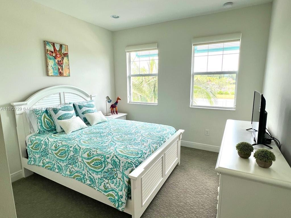 Avalon of Naples - Residential