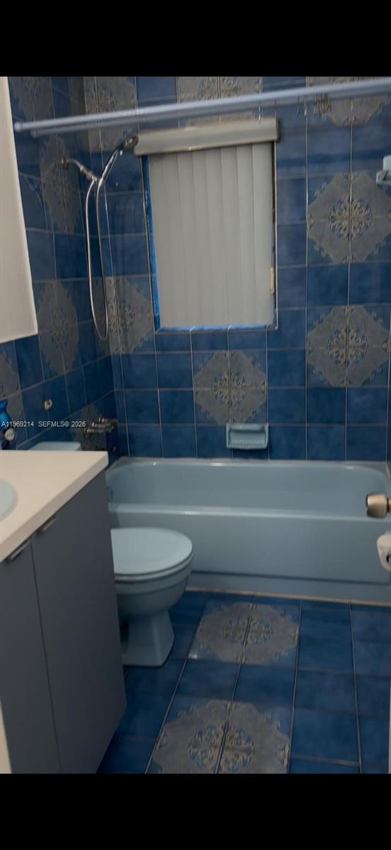 NORTH HOLLYWOOD - Residential Income