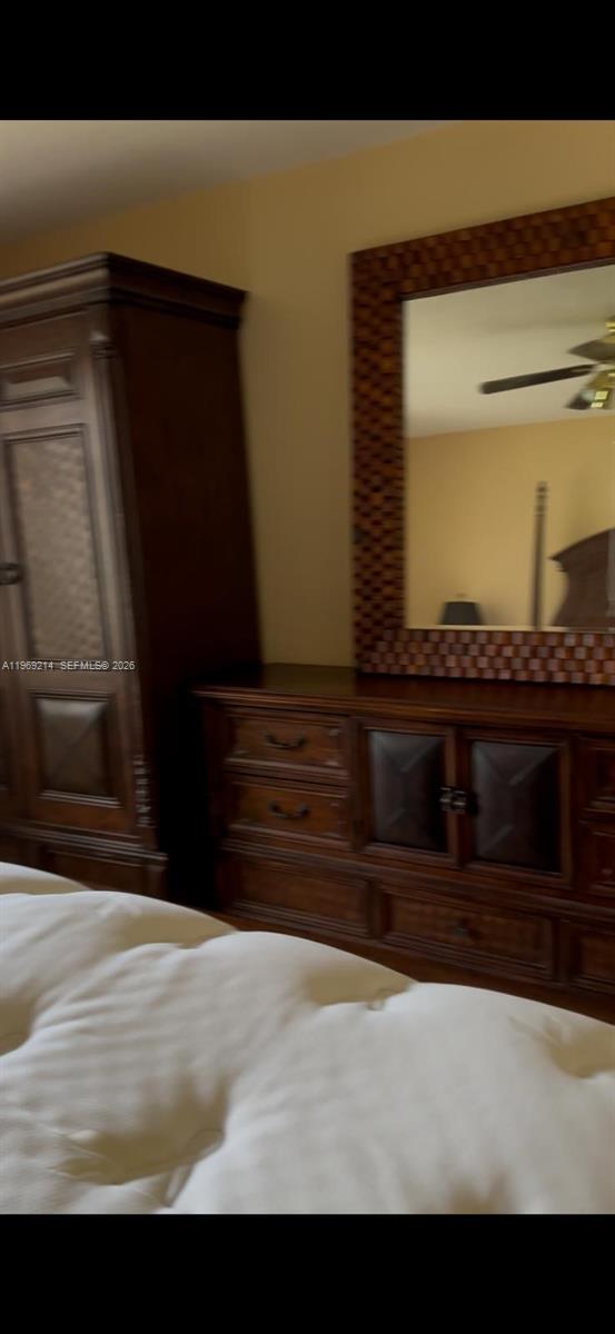 NORTH HOLLYWOOD - Residential Income