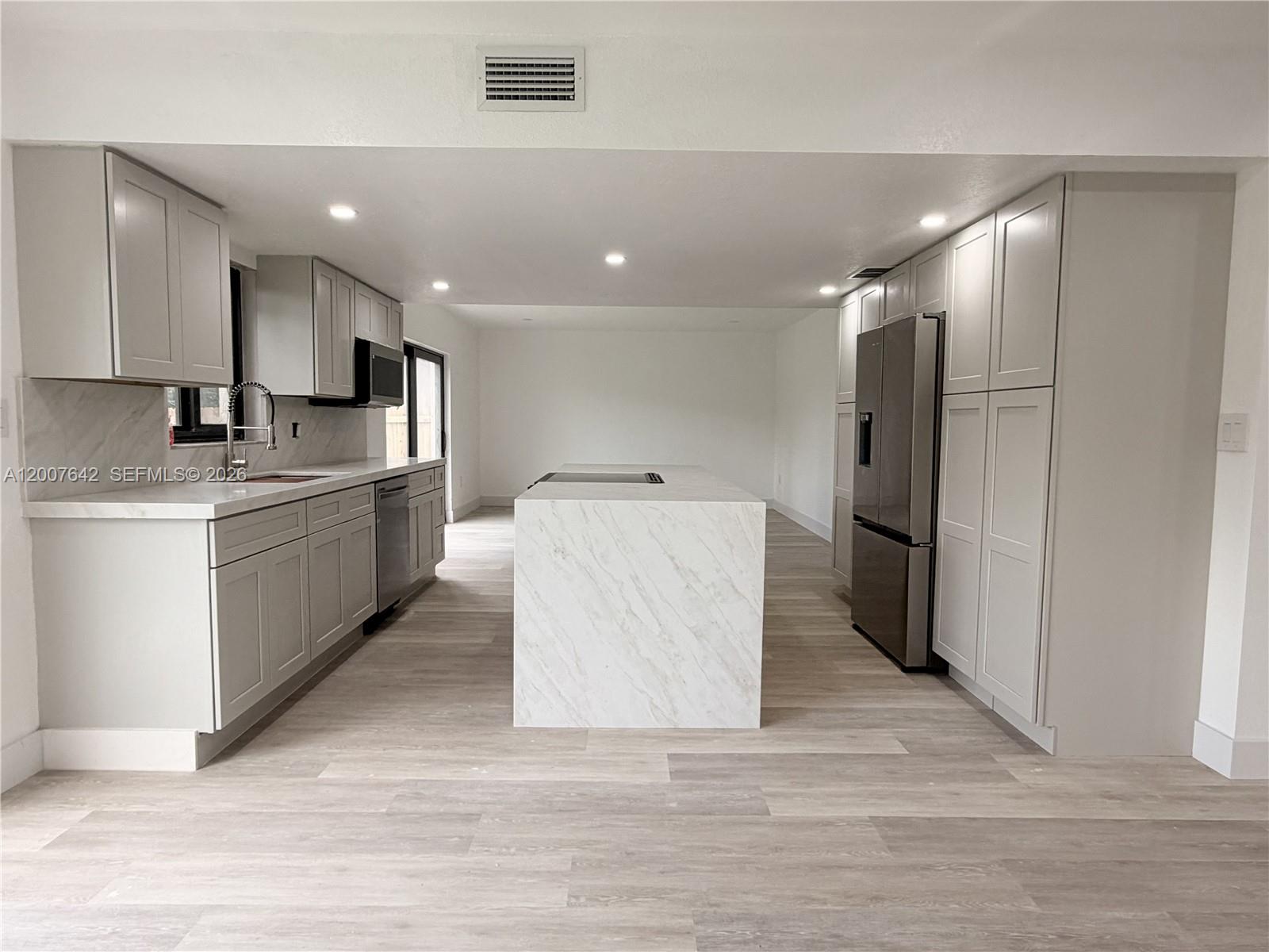 CUTLER LANDINGS 1ST ADDN - Residential