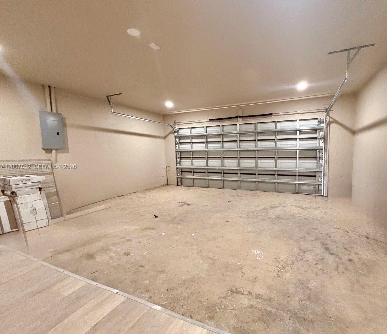 CUTLER LANDINGS 1ST ADDN - Residential