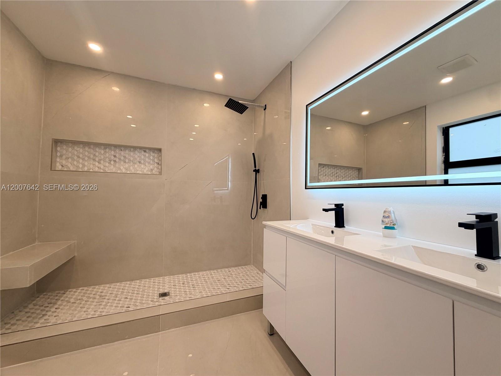 CUTLER LANDINGS 1ST ADDN - Residential