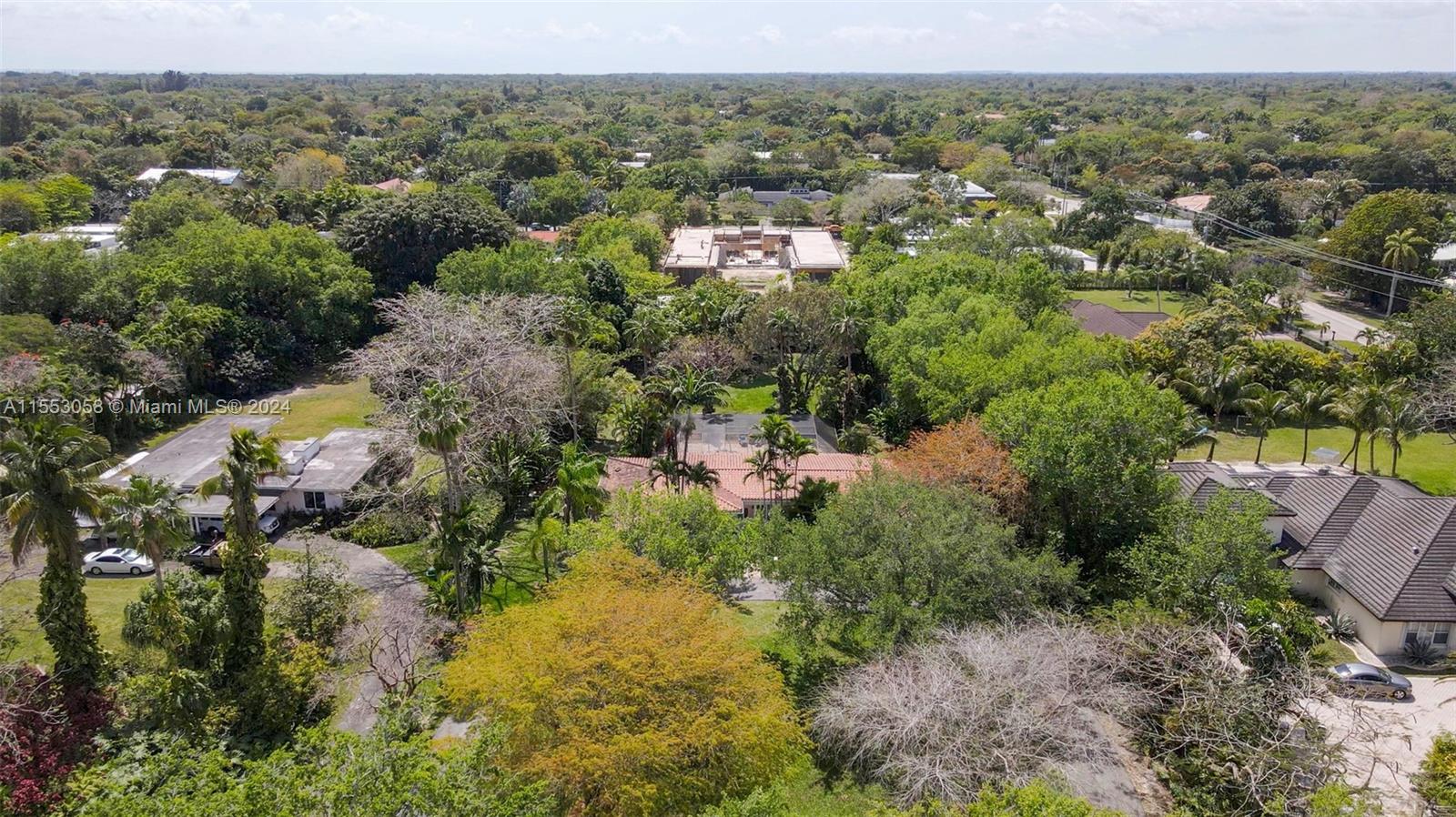 HOLIDAY ESTS - Residential