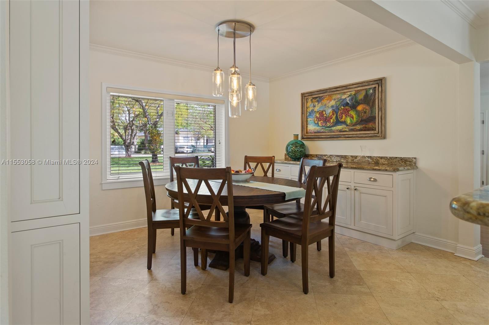 HOLIDAY ESTS - Residential