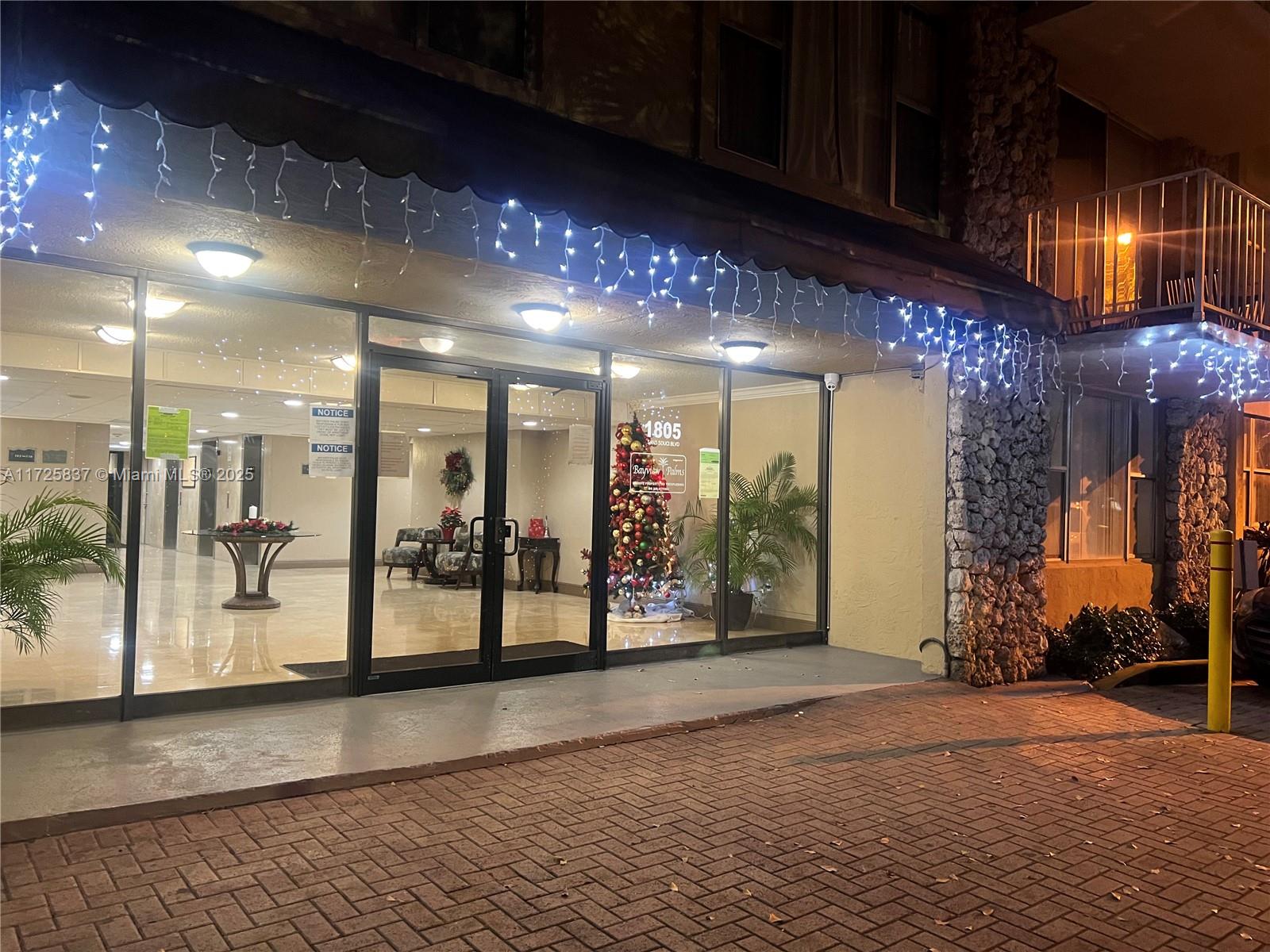 BAYVIEW PALMS CONDO - Residential