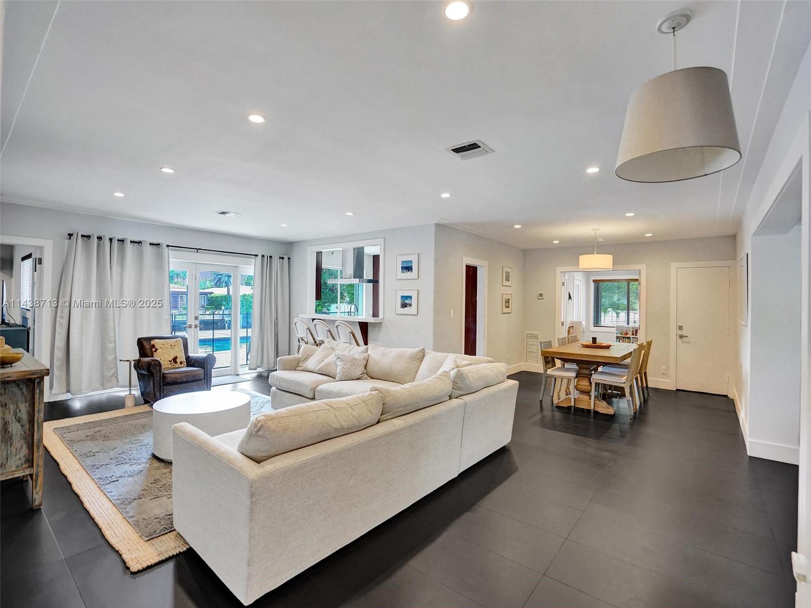 SAN SOUCI ESTATES - Residential