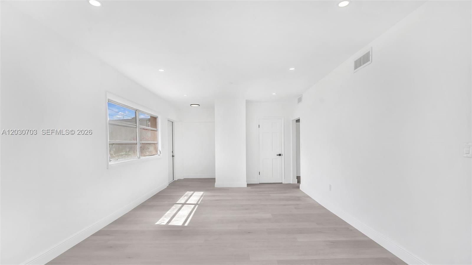 1365 NW 55th Ter B