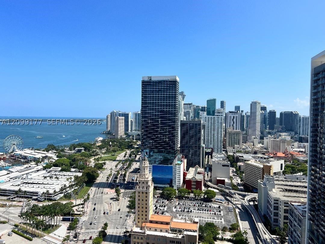 888 Biscayne Blvd 3703
