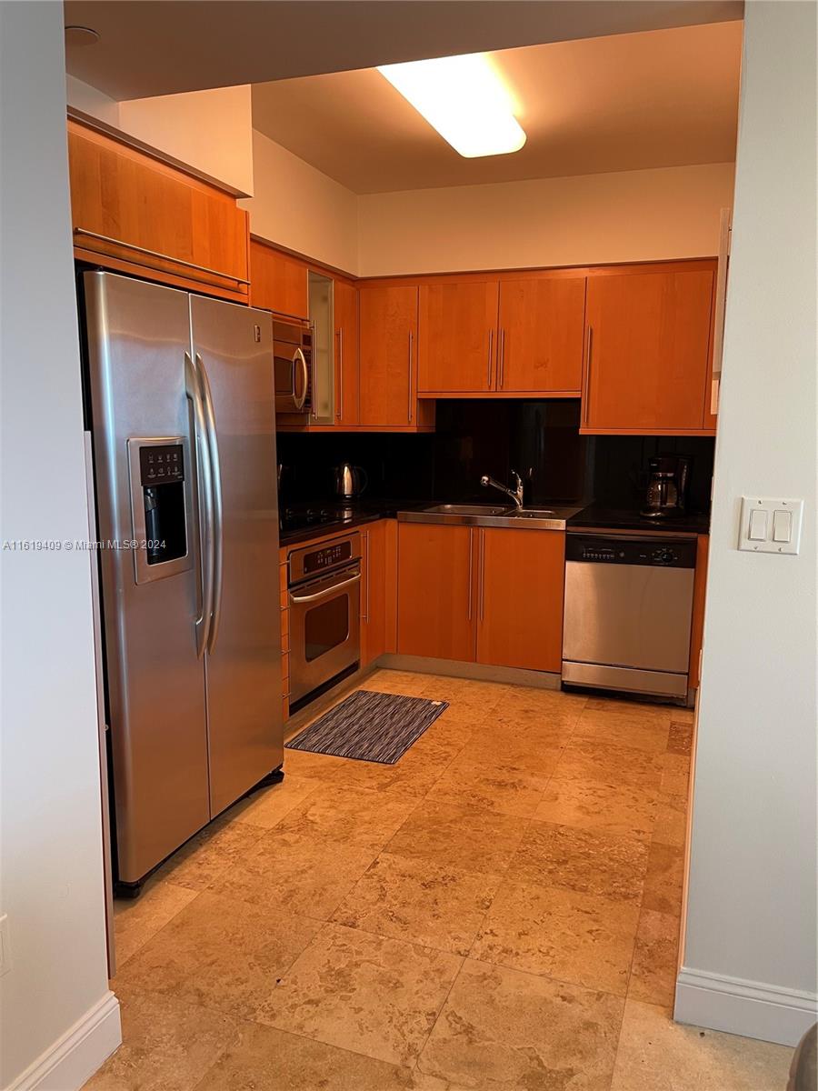 AKOYA CONDO - Residential Lease