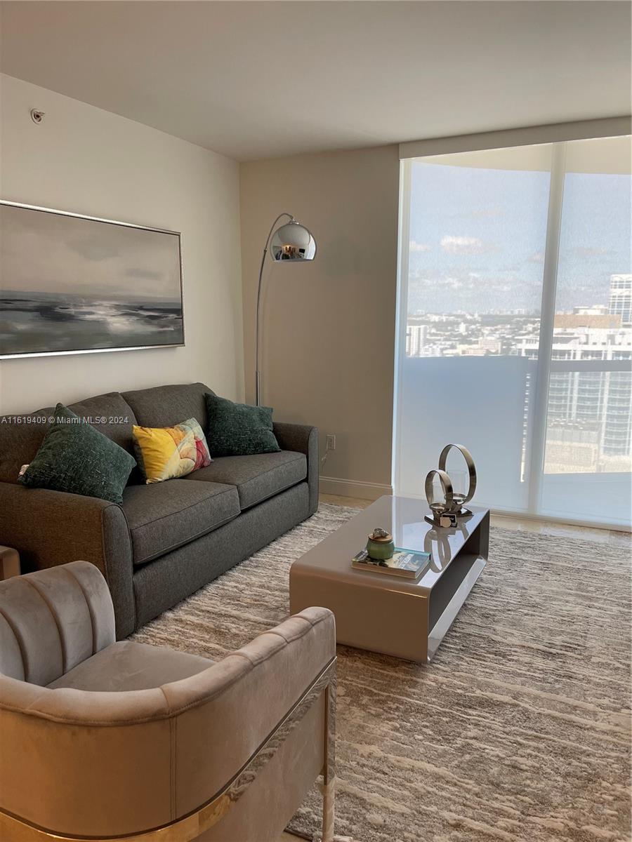 AKOYA CONDO - Residential Lease