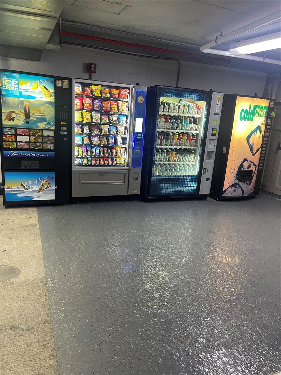 AKOYA CONDO - Residential Lease