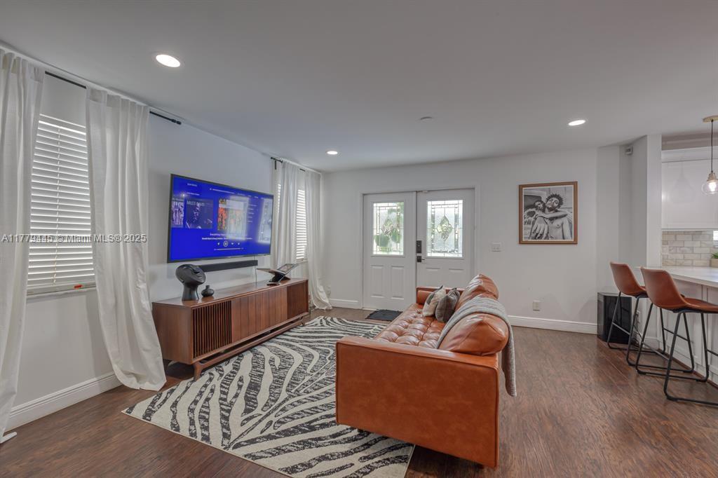 CORAL BAY PARCELS I WEST - Residential