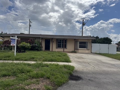 Photo of 6920 SW 8th St, Pembroke Pines, FL 33023 (MLS # A12104411)