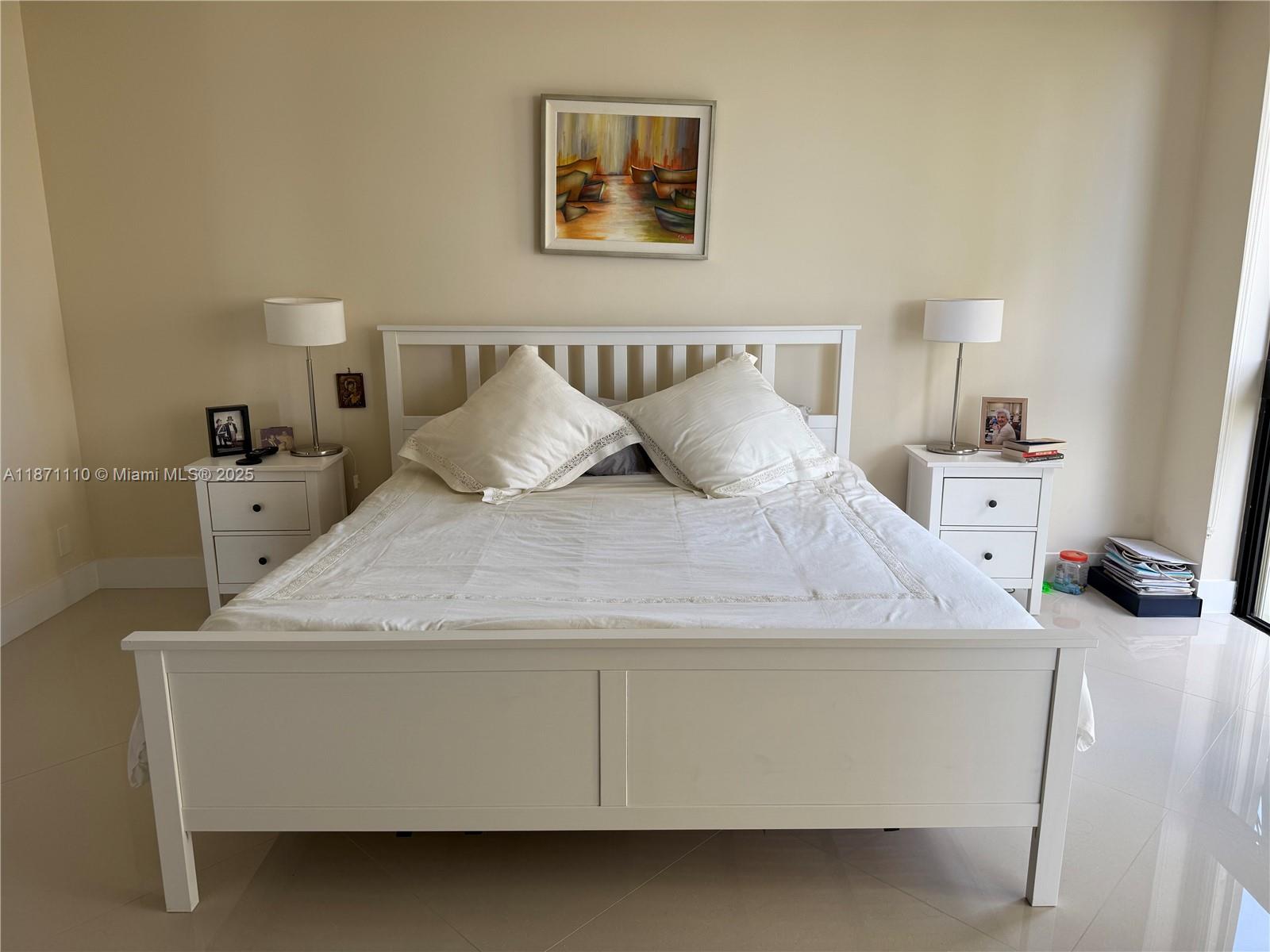 THE LANDMARK CONDO - Residential