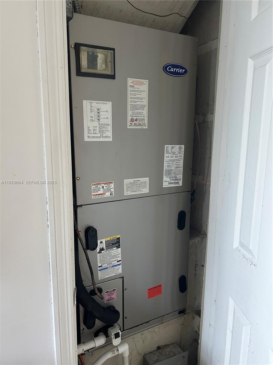 HIALEAH HOMESITES 1ST ADD - Residential