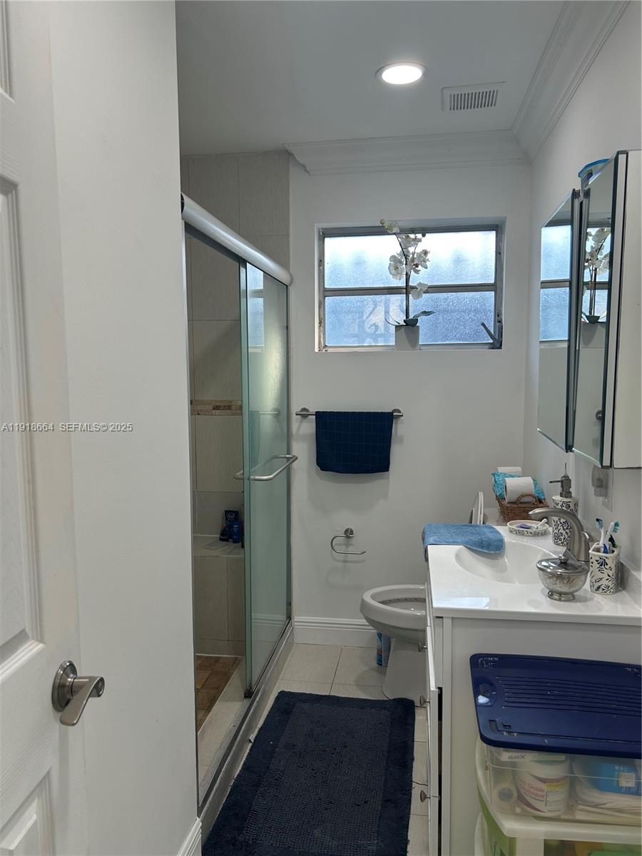 HIALEAH HOMESITES 1ST ADD - Residential