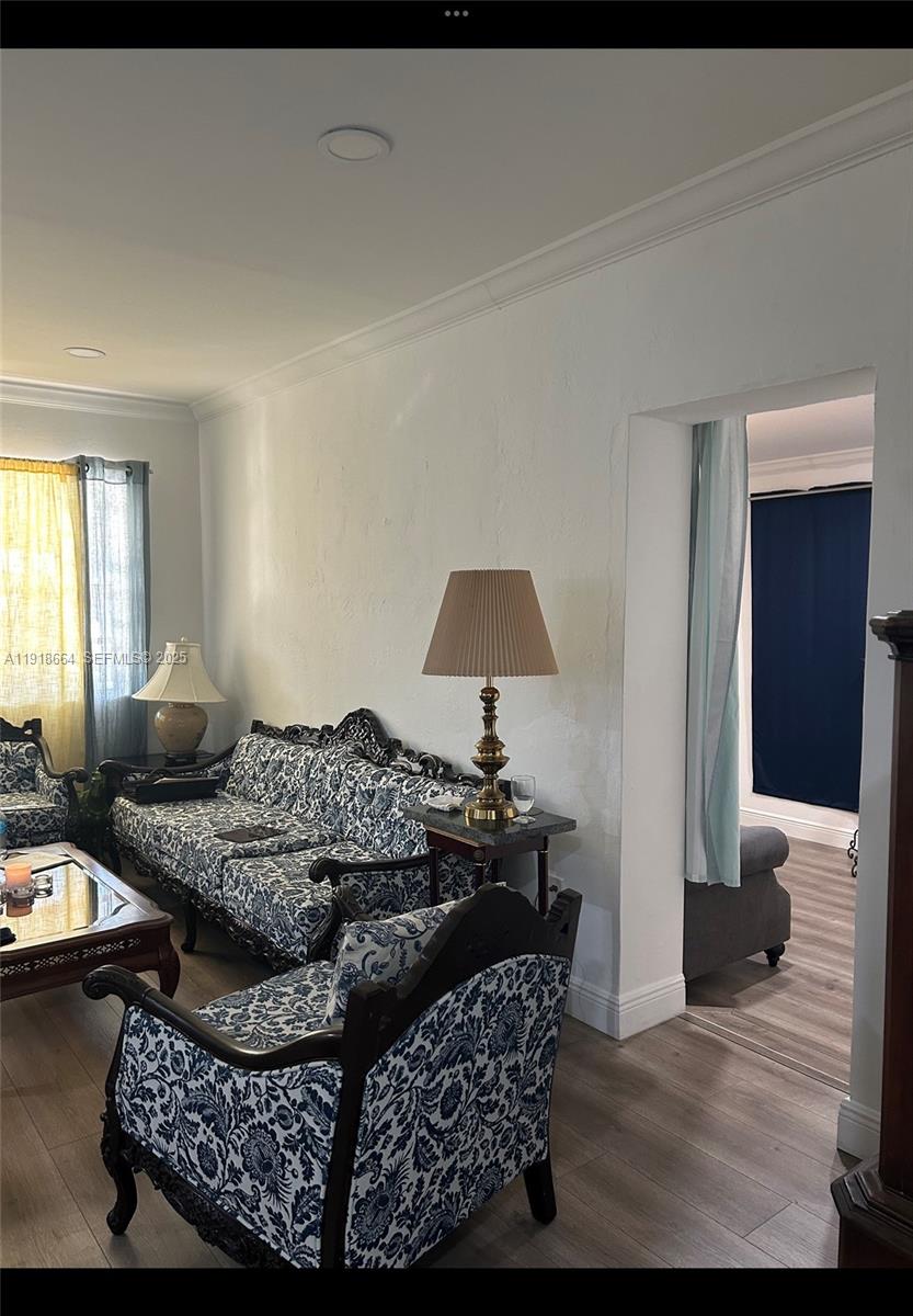 HIALEAH HOMESITES 1ST ADD - Residential