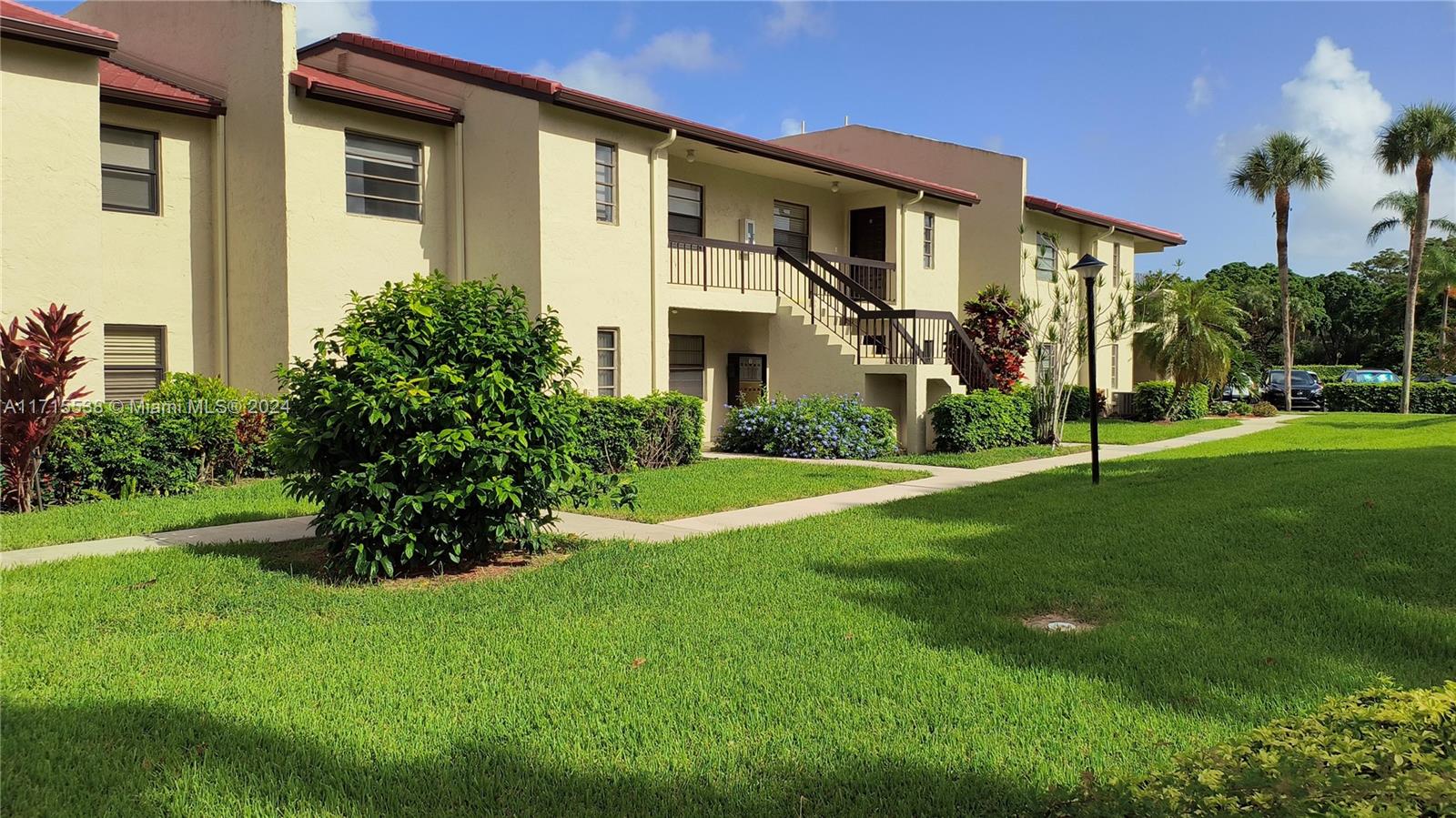 FAIRWAYS OF BOCA LAGO CON - Residential Lease