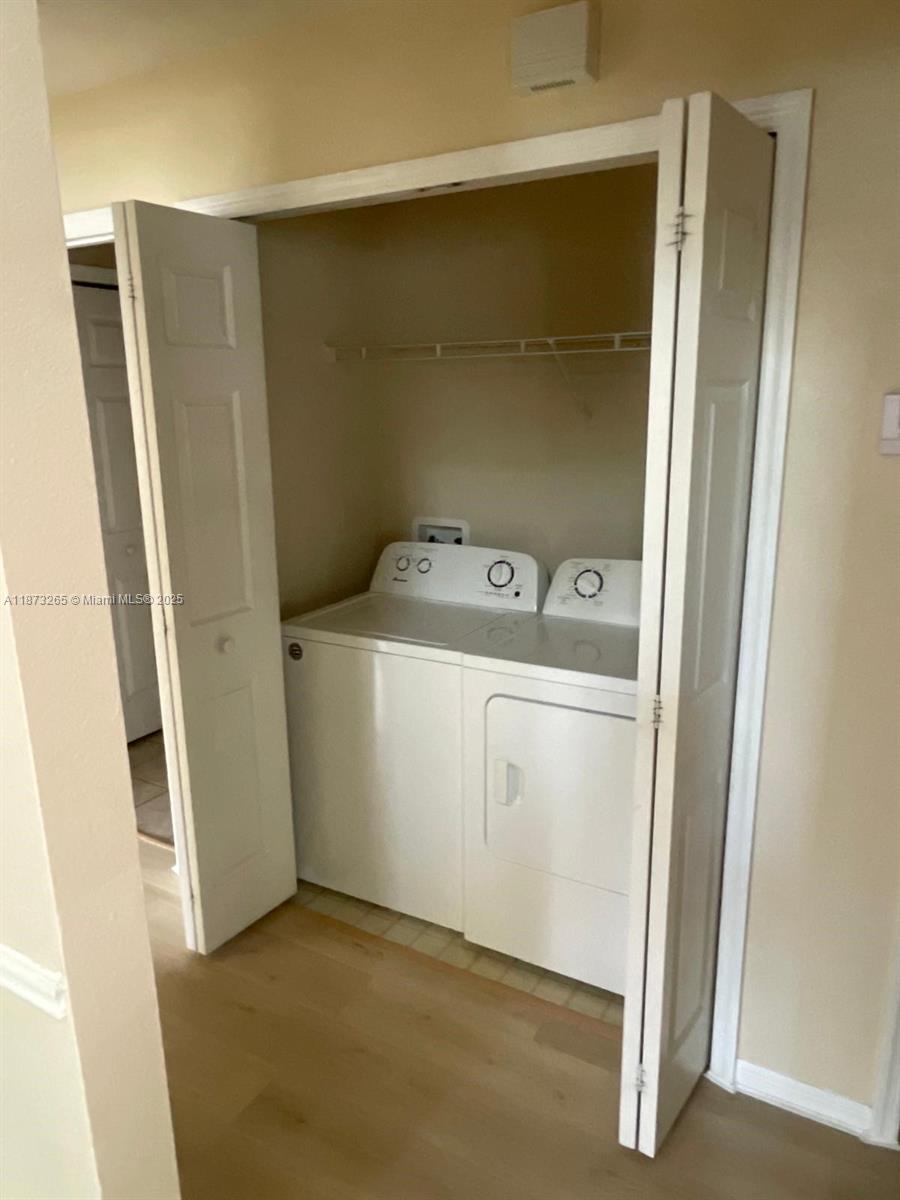 HAMPTONS AT METROWEST - Residential Lease