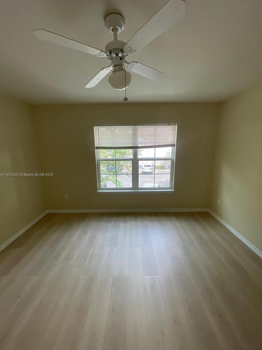 HAMPTONS AT METROWEST - Residential Lease