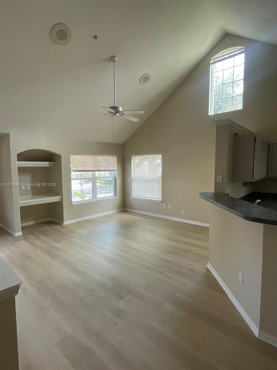 HAMPTONS AT METROWEST - Residential Lease