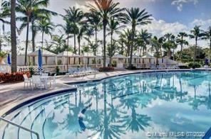 THE OAKS AT BOCA RATON - Residential Lease