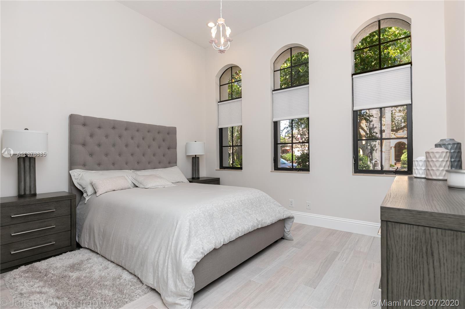 THE OAKS AT BOCA RATON - Residential Lease