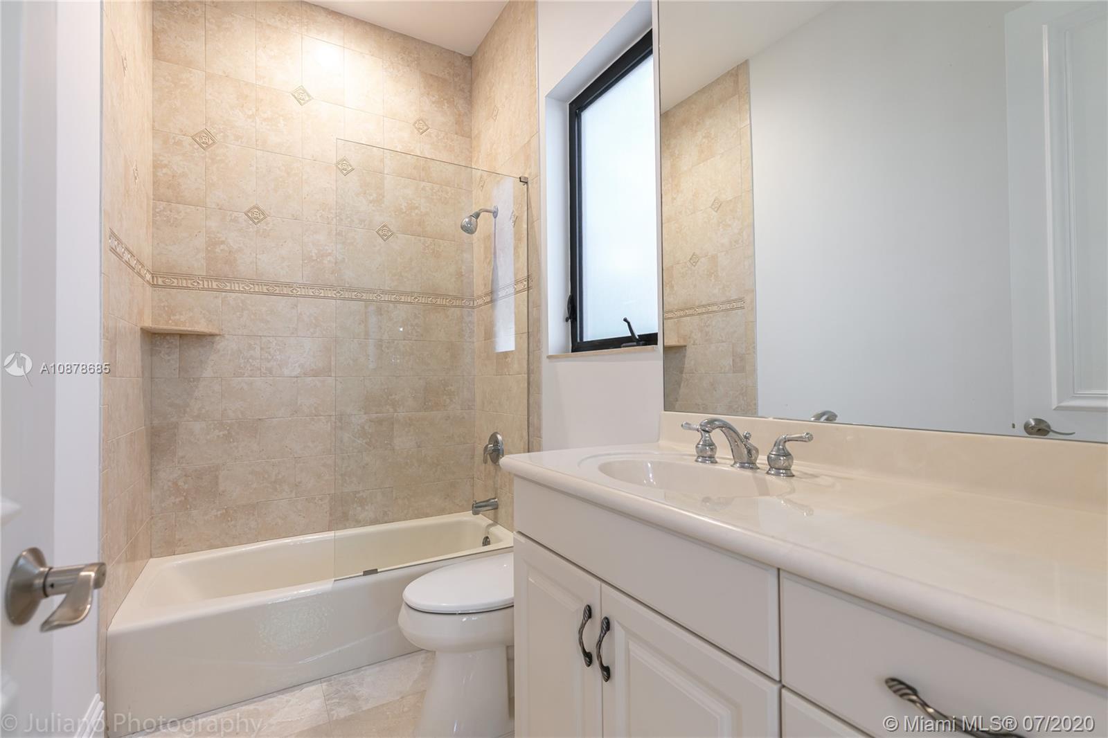 THE OAKS AT BOCA RATON - Residential Lease