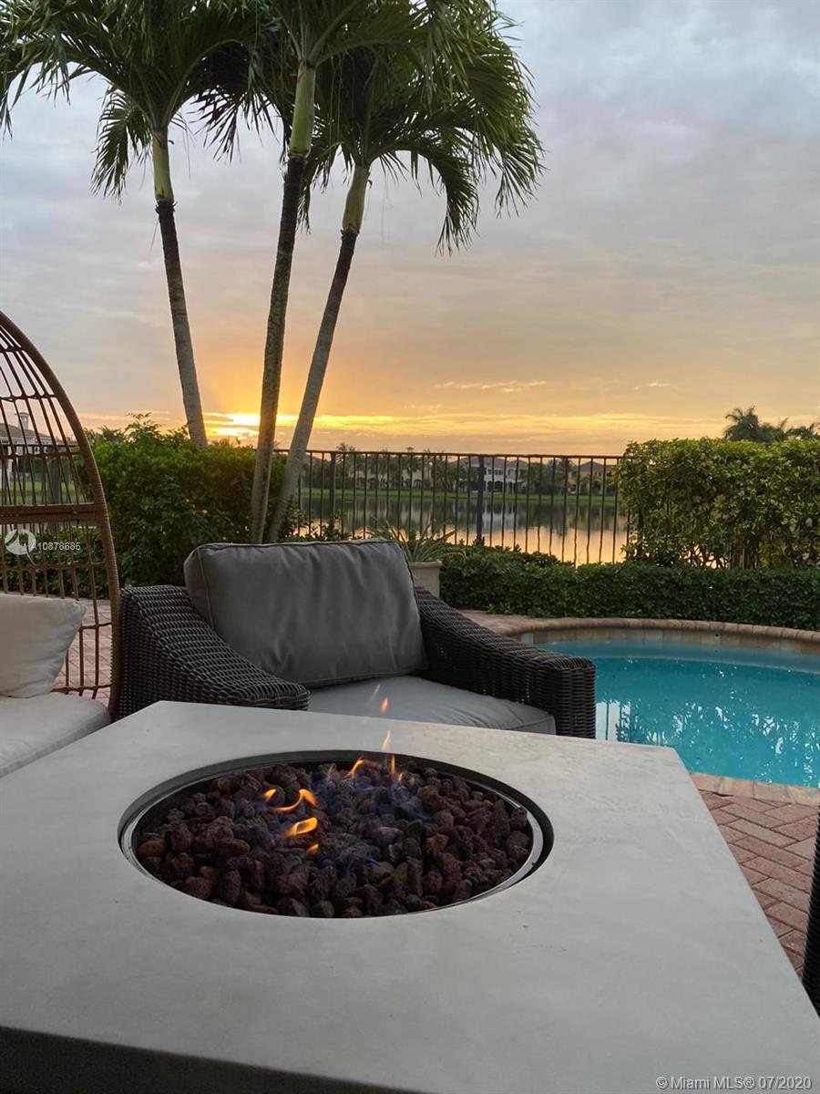 THE OAKS AT BOCA RATON - Residential Lease