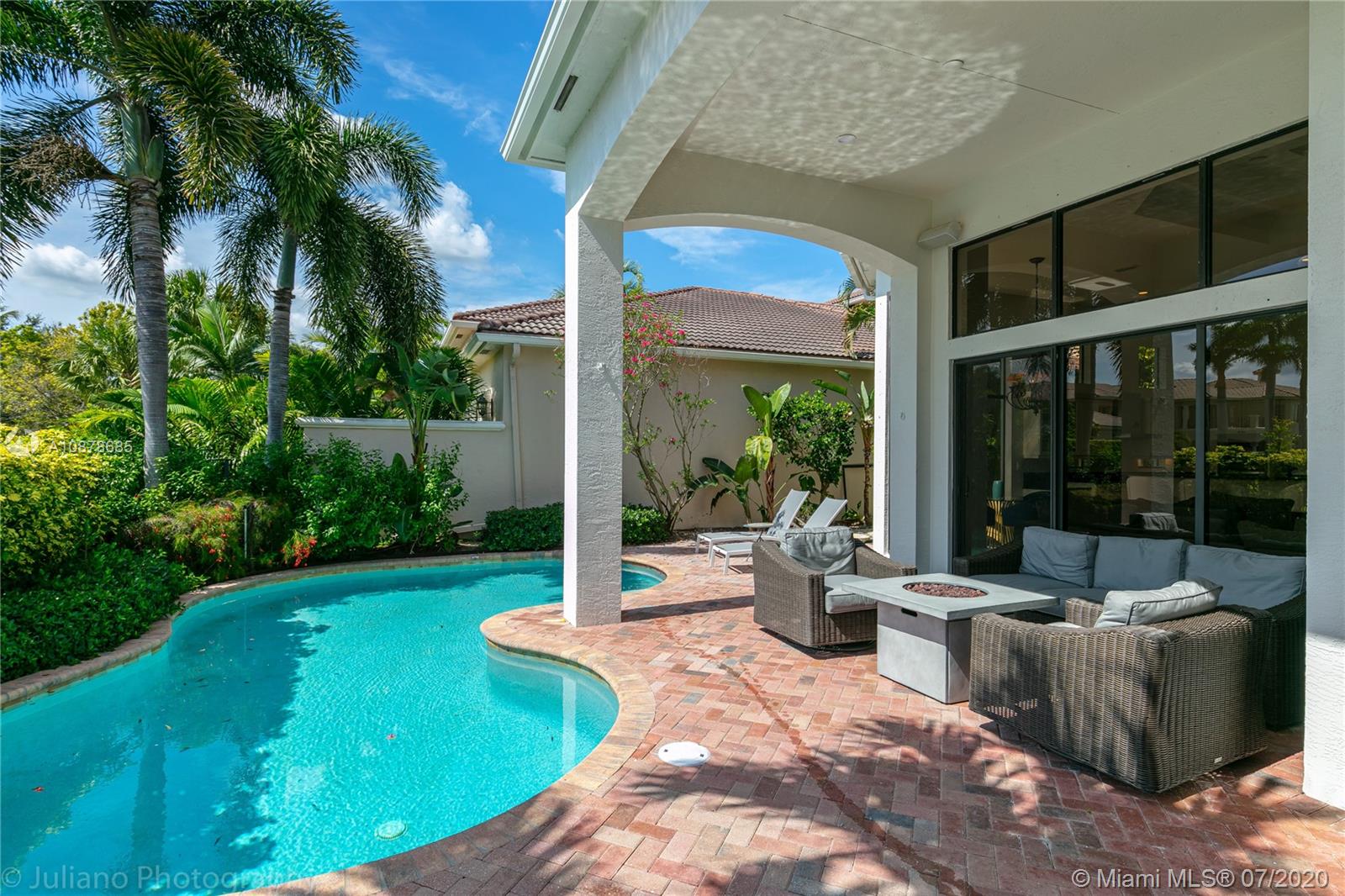 THE OAKS AT BOCA RATON - Residential Lease