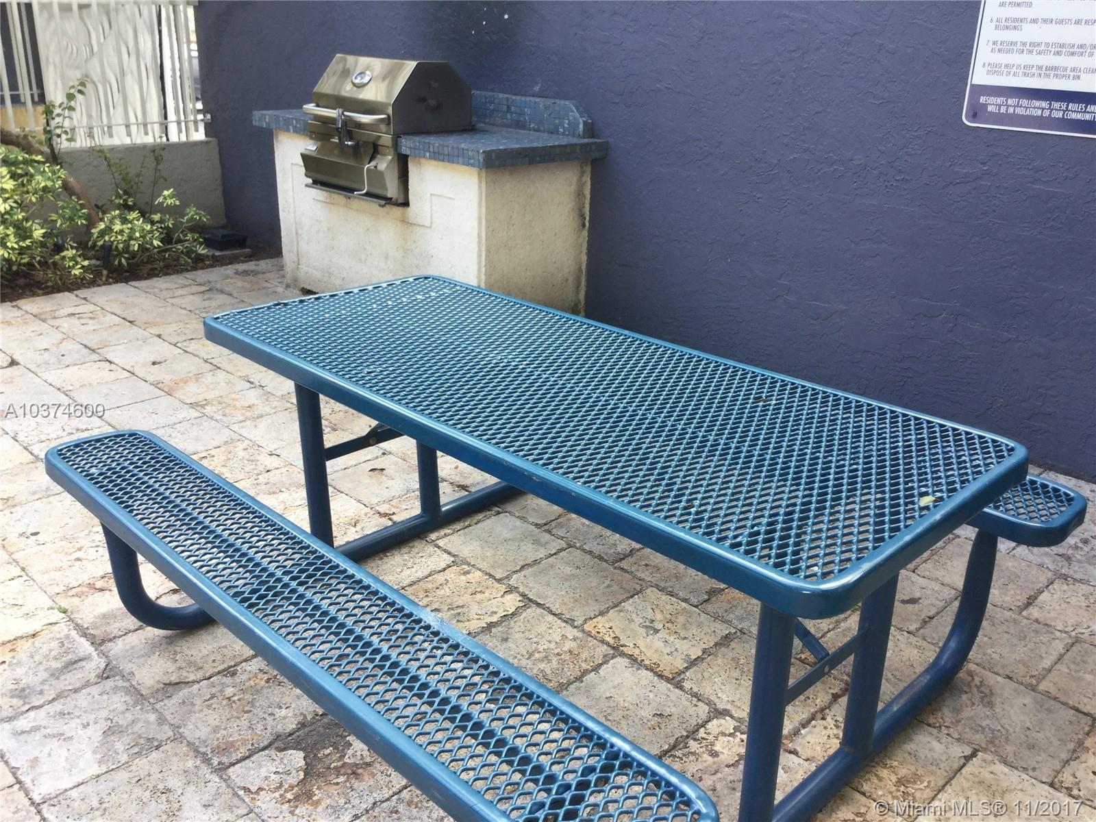 MADISON DOWNTOWN CONDO - Residential