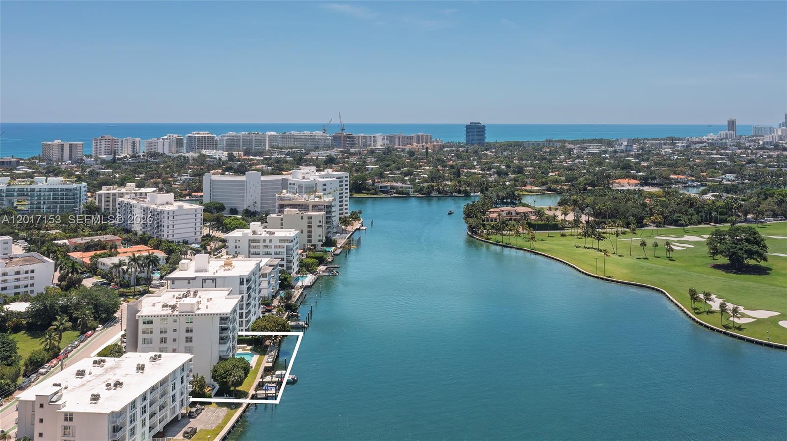 COLONY BAY HARBOR APTS CO - Residential