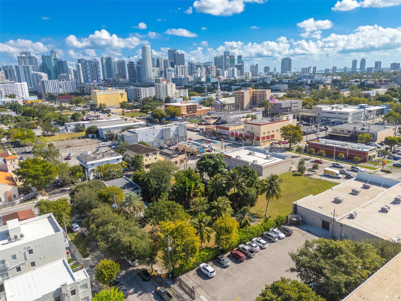 LAWRENCE ESTATE LAND CO - Land