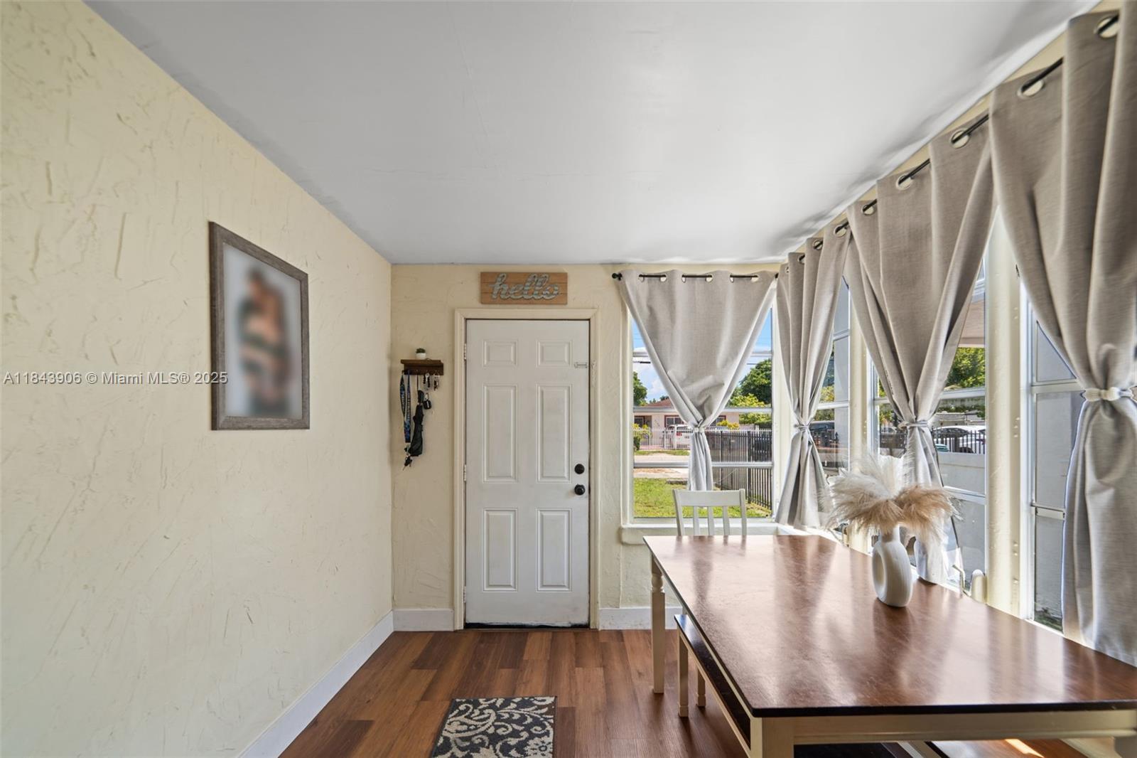 3143 NW 59th St