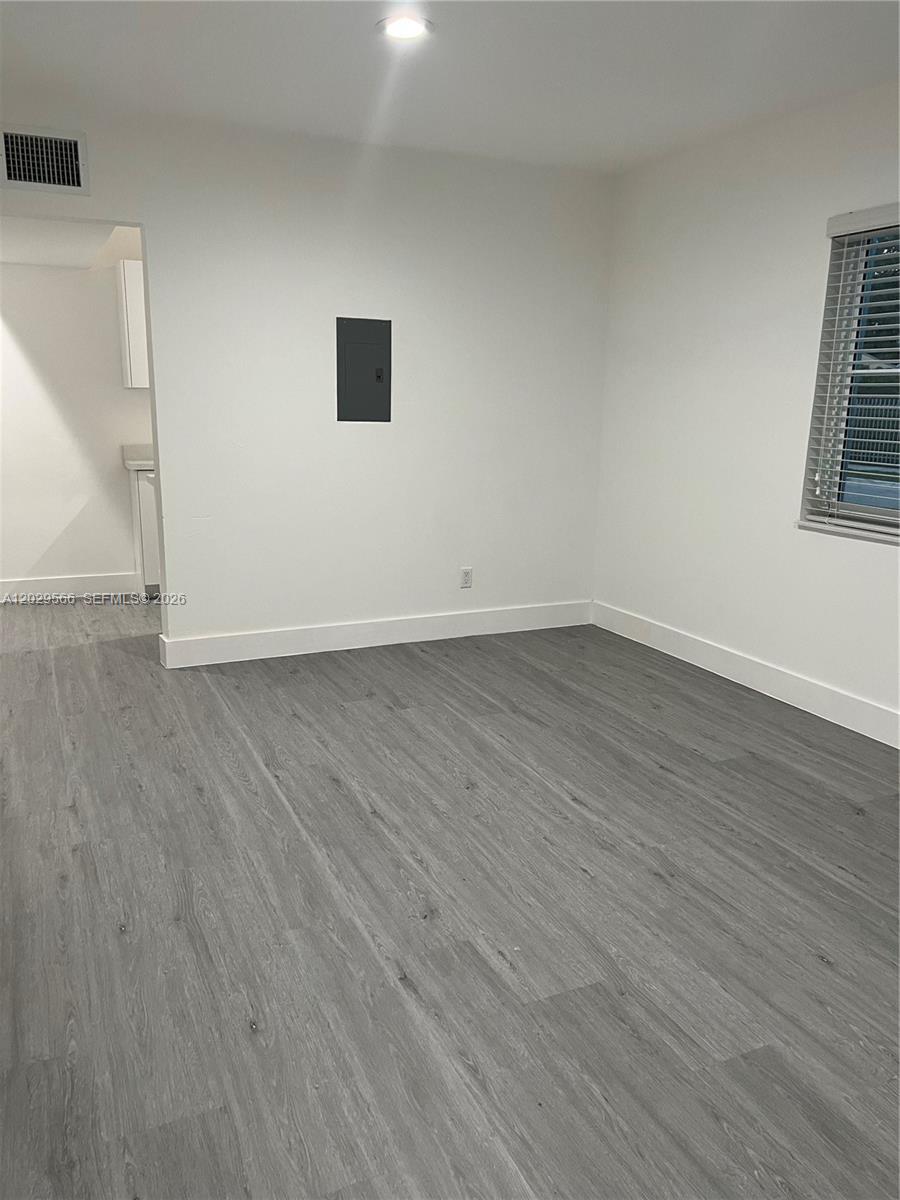 502 & 510 SW 27th Ave