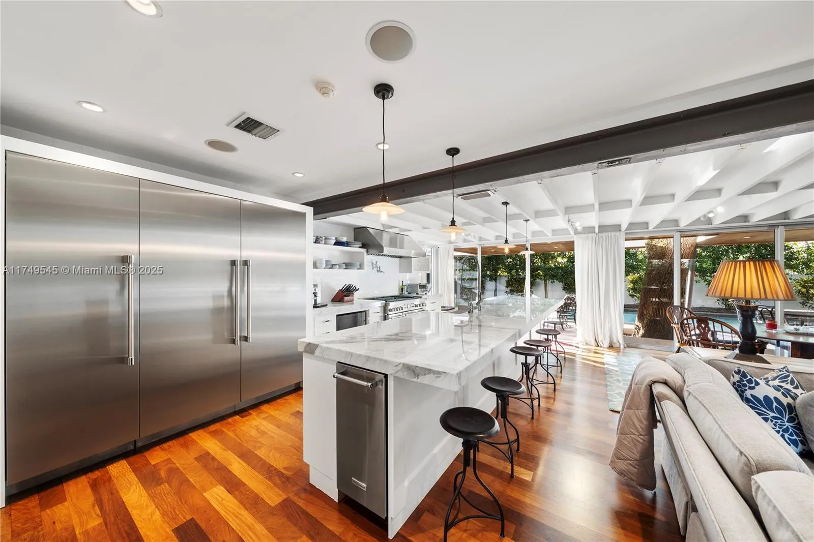 Miami, Florida 33143, United States, 4 Bedrooms Bedrooms, ,4 BathroomsBathrooms,Residential,Active,487