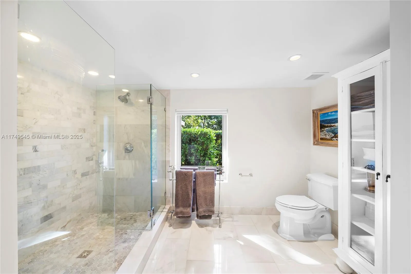 Miami, Florida 33143, United States, 4 Bedrooms Bedrooms, ,4 BathroomsBathrooms,Residential,Active,487